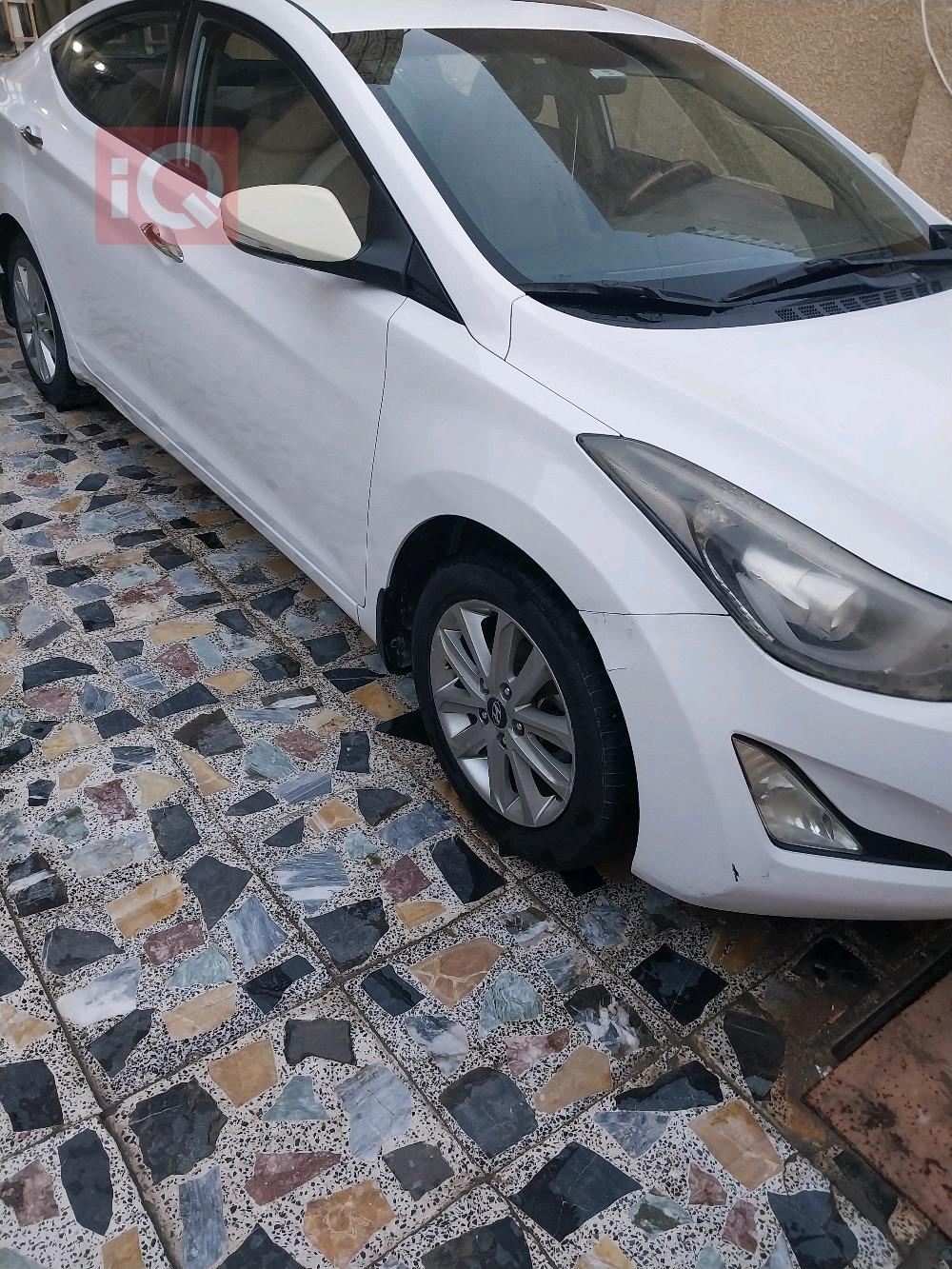هیوندای ئەلەنترا